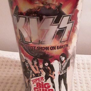 Vintage 2010 KISS Band Set Of 4 7-11 Hard Cups No Lids